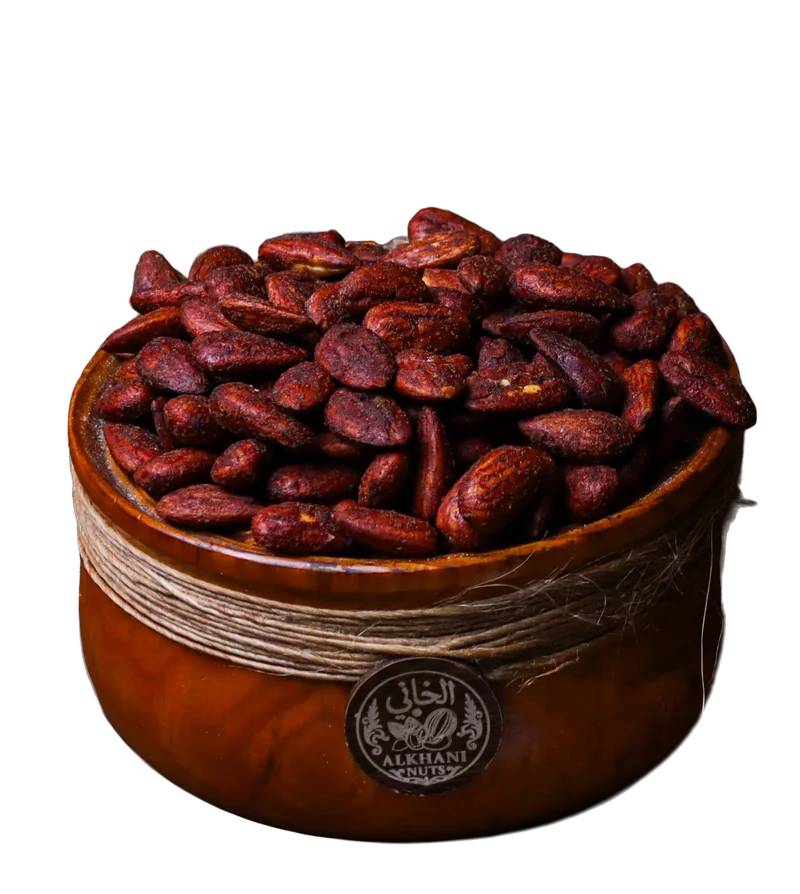 لوز مدخّن، حبات كاملة بني غامق مايل للخمري، بزبدية خشب ملفوفة بخيط خيش وعليها ختم الخاني